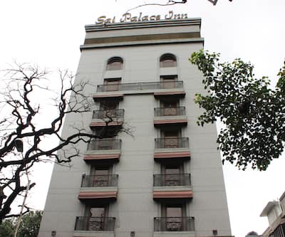 https://imgcld.yatra.com/ytimages/image/upload/t_hotel_yatra_city_desktop/v1408451970/Domestic Hotels/Hotels_Mumbai/Hotel Sai Palace Inn/Overview.jpg